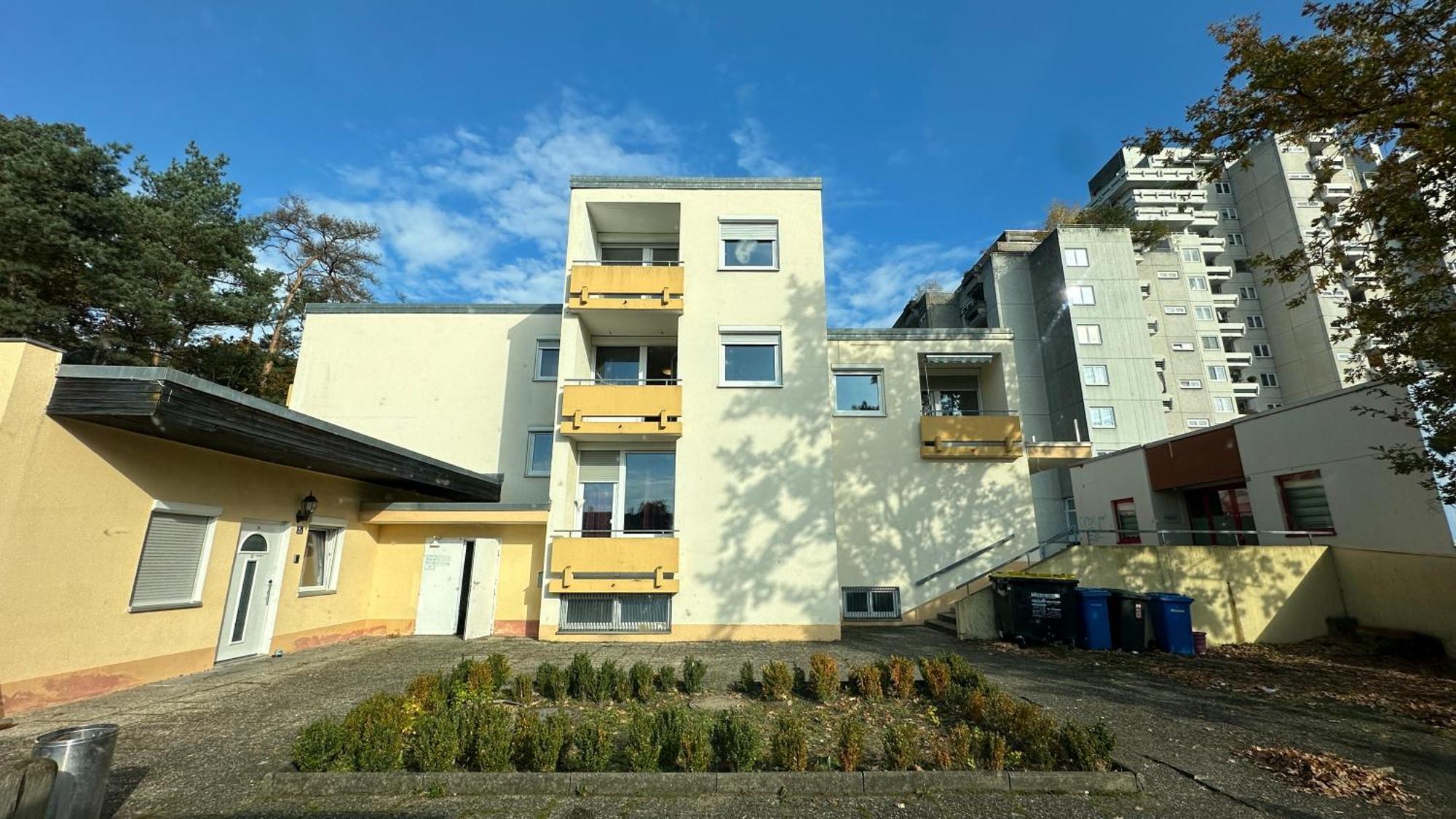 Im Mit Eigene Kueche Bad Balkon Parkplatz Netflix